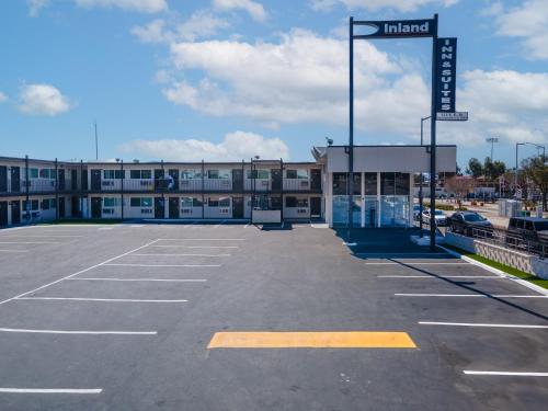 Inland Inn & Suites in San Bernardino, USA