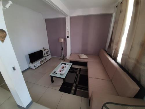 Budget Private Appartment ground floor in Vacoas-Phoenix