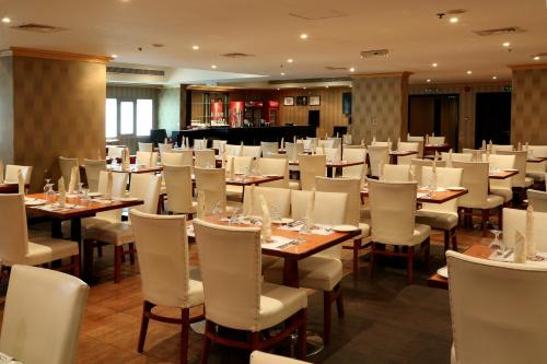 Restaurante, Monroe Hotel in Manama