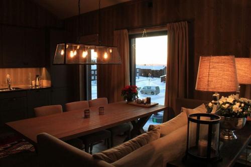 Hafjelltoppen-New apartment with a beautiful view and high standard in เออเยร์