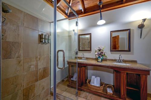 660739619 Ocean Cliff Hotel Negril Limited - Adults Only