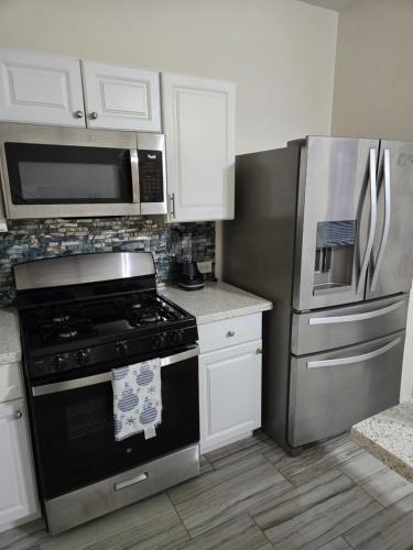 Kitchen, Elegant family home in Cypress