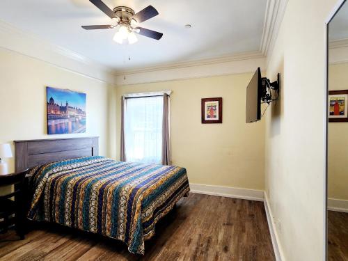 Santa Paula Inn - image 3