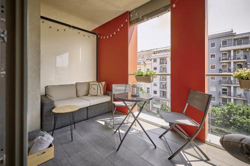 Zene Apartment Vinyl Records & Projector, Budapest (photo 7)