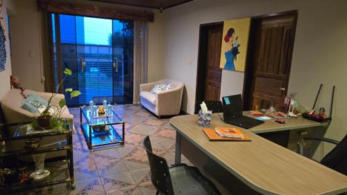 El Jardín Secreto (El Jardin Secreto) in 千里達