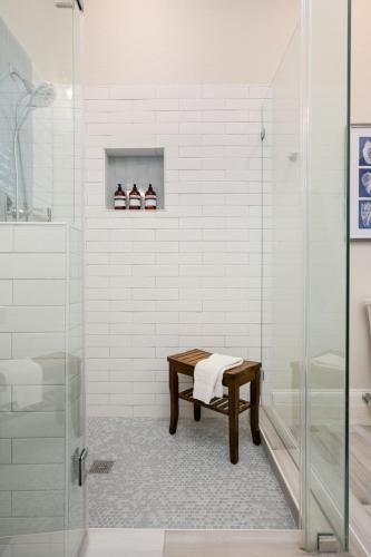 Galveston Beach Escape with Hot Tub, Sauna, Fam & Pet Friendly