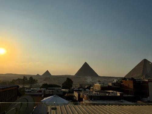Magic pyramids Eden Magic pyramids Eden