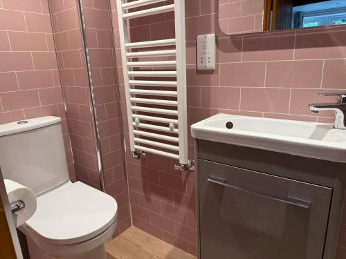 Orchard Cottage Keighley - image 4