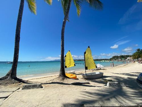 Villa Beverly luxe 5 beaches 10 mns from home in มาเร่ เกลลาร์ด