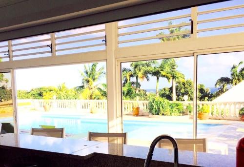 Villa Beverly luxe 5 beaches 10 mns from home in มาเร่ เกลลาร์ด