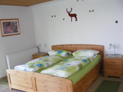 1 queen bed