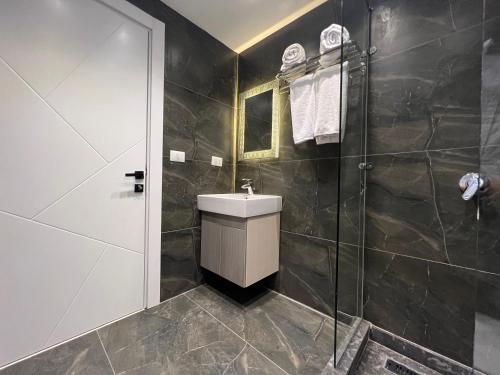 Onyx Pyramids Boutique Hotel Room Type - Standard Double Room