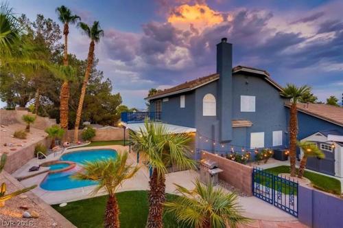 Modern Family Home w Pool Near Strip, Las Vegas (fotografie 3)