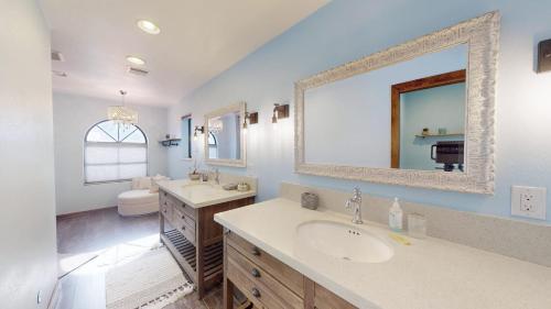 Modern Family Home w Pool Near Strip - main image