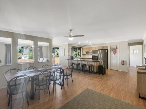 Our Haven 4-Bed Escape Near Beach  Mogo Trails in Batemans Bay