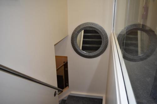 Round Tower Hotel - image 10