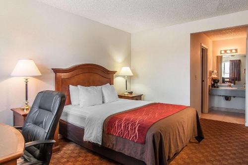 Quality Inn Grants Pass - image 13