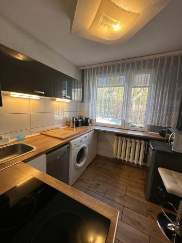 KINGA mieszkanie trzypokojowe w centrum Szklarska Poręba, Szklarska Poręba (foto 2)