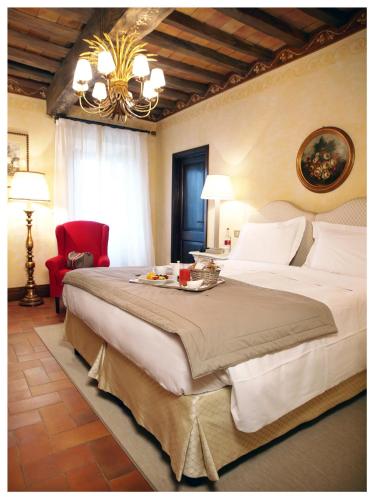 Book the Suite Suite