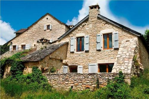 Le clos fleuri 4 personnes du couvent gîte à louer Saint-Georges-de-Lévéjac