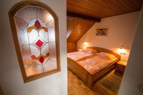 1 queen bed