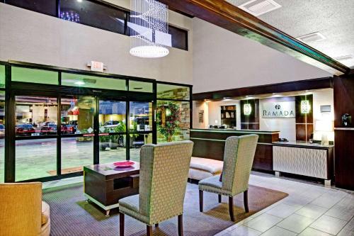 Lobby, Ramada by Wyndham Houston Intercontinental Airport South in North Houston