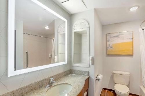 Efficiency One Room Suite with Sofa Bed - Non Smoking