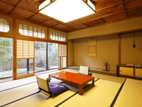 Japanese-Style Premium Room