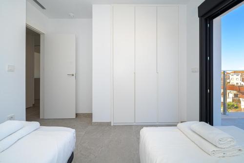Apartment with Sea View image 10
