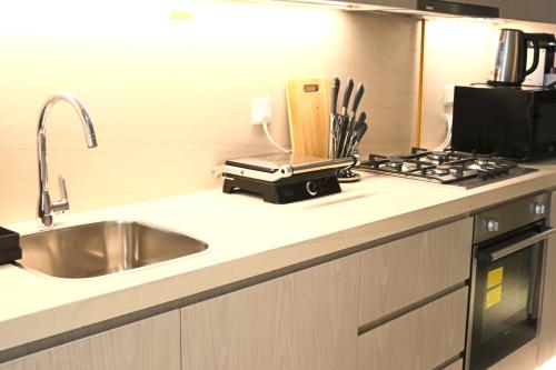 Casa Royale Vacation Home - JVC