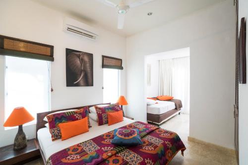 Three-Bedroom Apartment (2 bathrooms) image 3