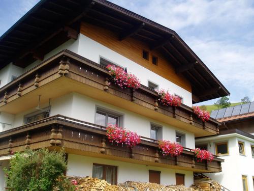 Haus Panorama, Johanna Pfluger, Kirchdorf 56, A-6335 Thiersee in Thiersee, Österreich