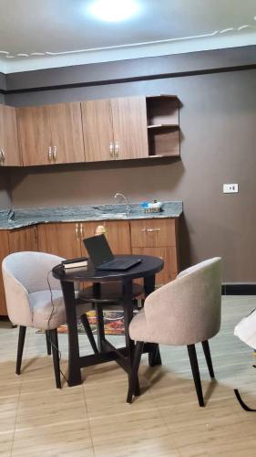 Blaize Affaire Apartments - image 3