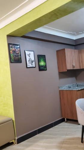 Apartment with City View image 4