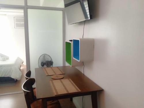 Davao Stay Suites Studio with Samal View APT2-1509, AC, WiFi, Queen, Kitchen Davao Stay Suites Studio with Samal View APT2-1509, AC, WiFi, Queen, Kitchen