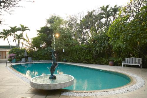 Chakrabongse Villas
