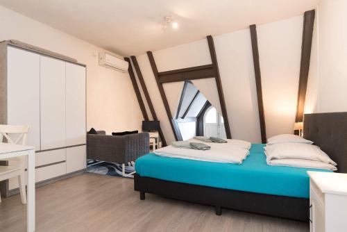RedLight District Smokers Friendly Private Studio, Amsterdam