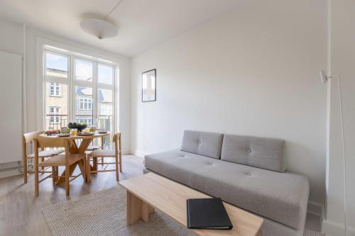 Cozy & Bright Apartment in Peaceful Area in Kopenhagen