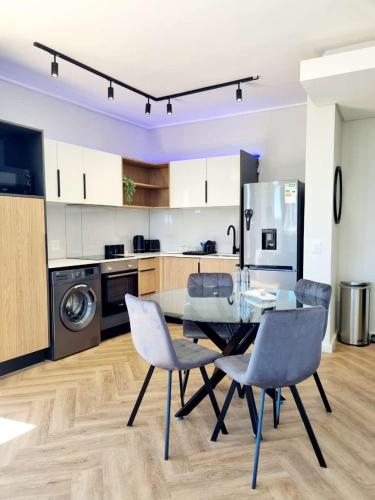 On Park by Smart City Stays - image 7