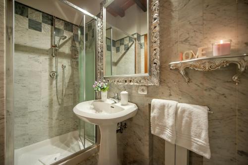 Two-Bedroom Apartment image 10