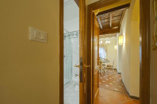 Two-Bedroom Apartment image 6