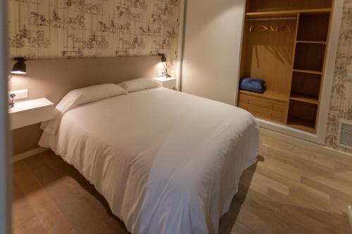 Host & Home - image 14