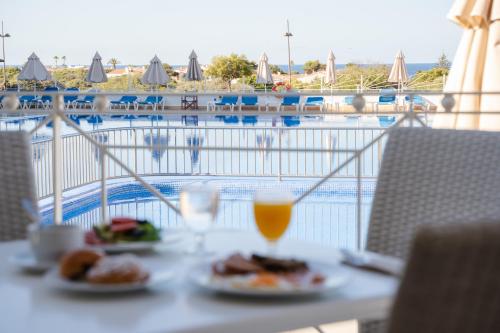 Hotel Sur Menorca Suites & Waterpark - main image
