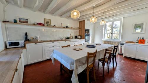 Kitchen, Detente au cœur du Perche in Senonches