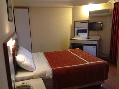 Single Room room in Tayhan Hotel