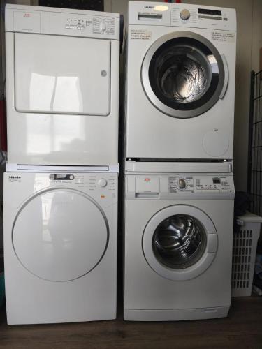 Neuwertiges Apartment mit schnellem WLAN, Glasfaser, R7 in 內卡河畔弗萊貝爾格