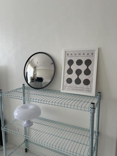 The Bauhouse Studio with Balcony near Eastwood, Manila (fotografie 5)