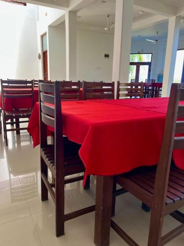 Kamatha Hotel & Restaurant  in Ambalantota