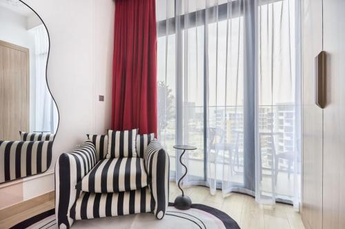 Elegant Cozy Stu Luxury Stay 10 Min Dubai Mall, Dubai (foto 2)