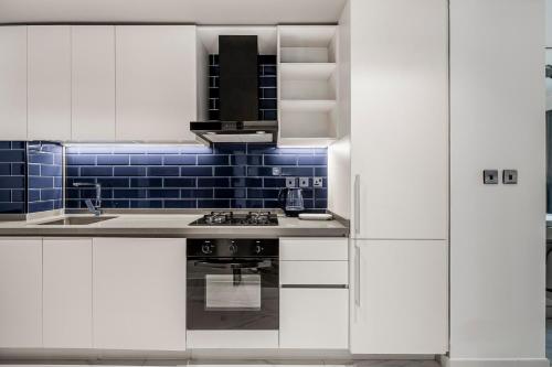 Stylish Studio Near Dubai Mall & Burj Khalifa, Dubai (foto 11)